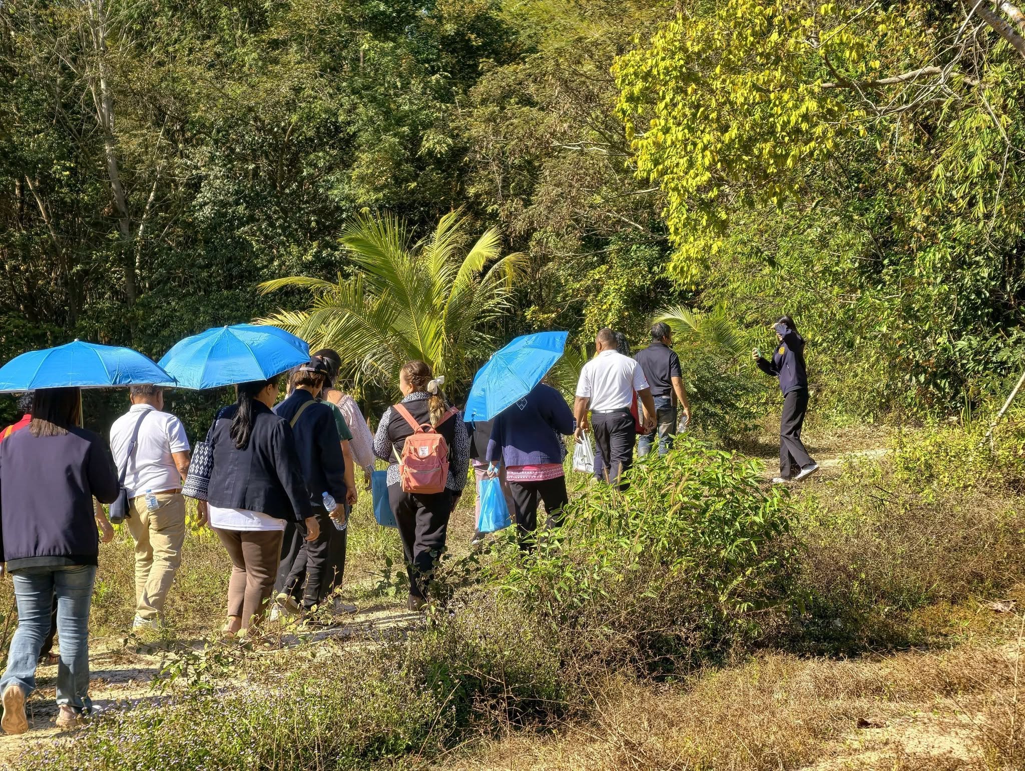 title - ส.ป.ก.มุกดาหาร ดำเนินการต้อนรับคณะศึกษาดูงานจาก ส.ป.ก.อุดรธานี